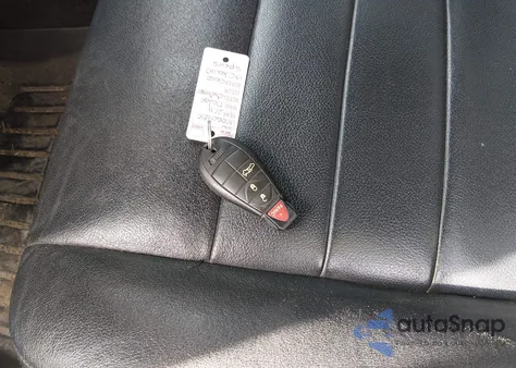 2011 Dodge Challenger R/T z USA, uszkodzony, nr VIN 2B3CJ5DT4BH503798